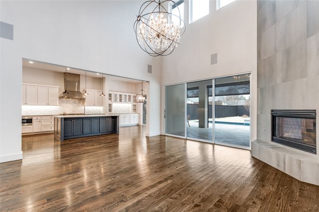 6921 Valley View Lane, Dallas, TX 75240