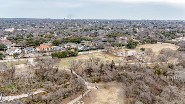 6921 Valley View Lane, Dallas, TX 75240