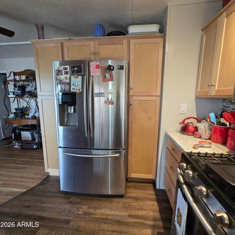 10201 N 99TH Avenue 141, Peoria, AZ 85345