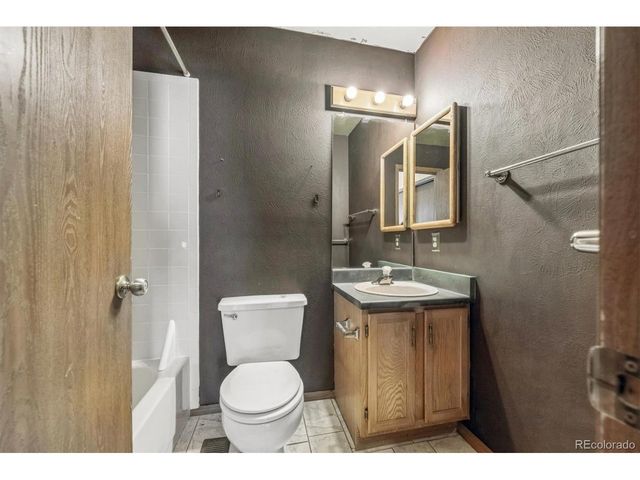 10359 W Fair Ave C, Littleton, CO 80127