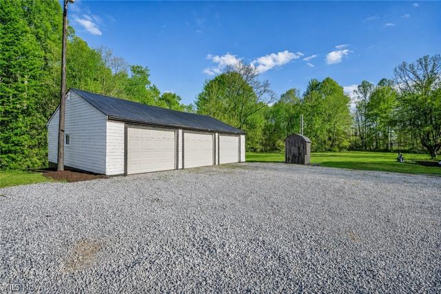 12008 State Route 88, Garrettsville, OH 44231