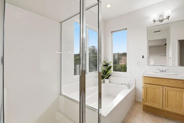 11369 Vista Elevada, San Diego, CA 92131