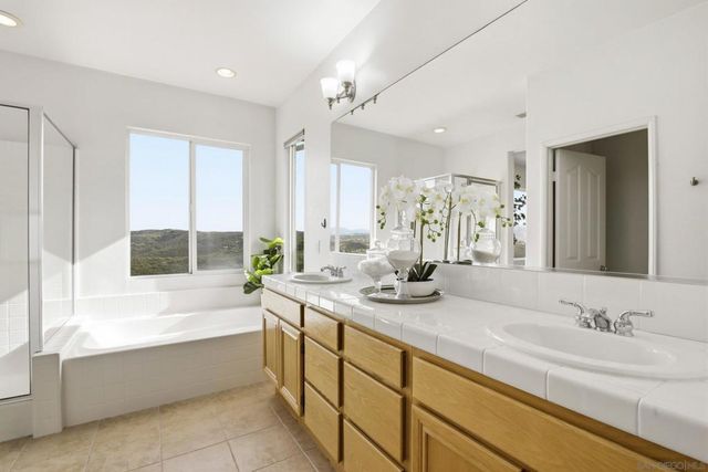 11369 Vista Elevada, San Diego, CA 92131