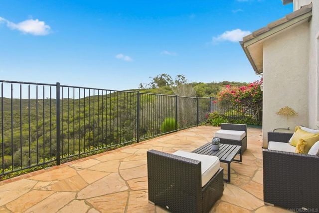 11369 Vista Elevada, San Diego, CA 92131