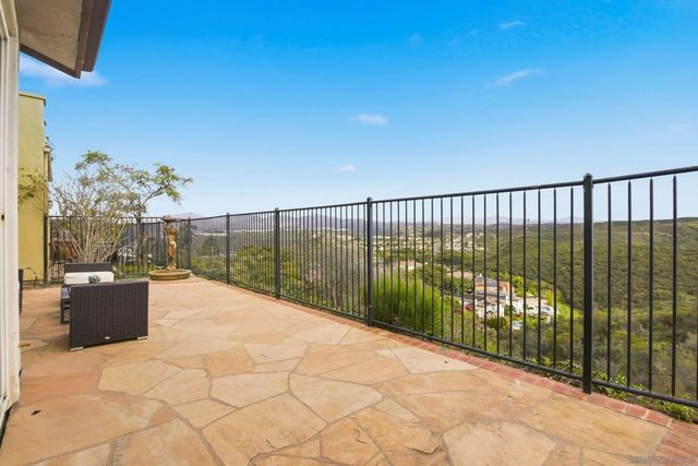 11369 Vista Elevada, San Diego, CA 92131