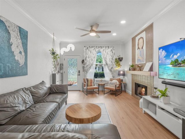 301 S LAWSONA BOULEVARD, Orlando, FL 32801