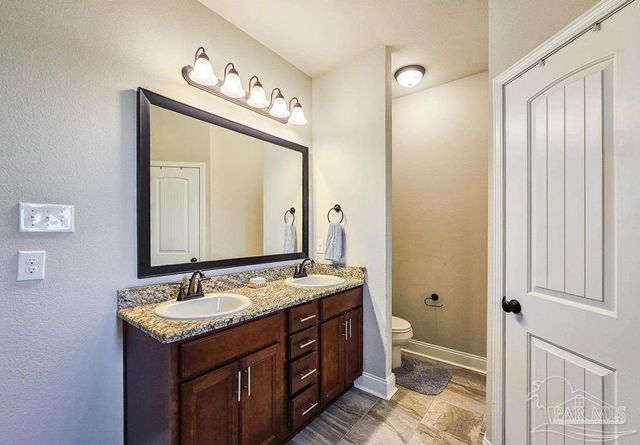 8881 Bellawood Cir, Pensacola, FL 32514