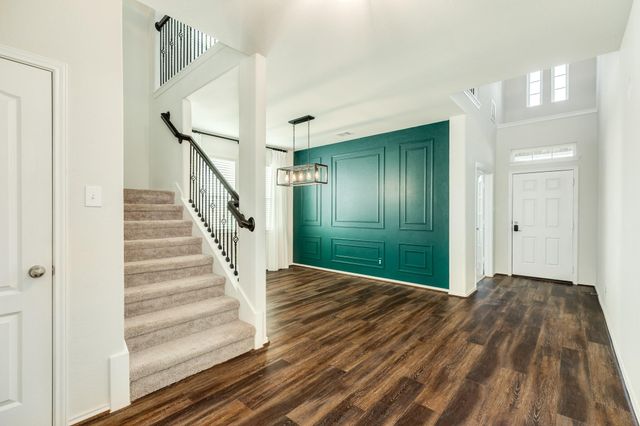 352 Selah Ct, Alvin, TX 77511