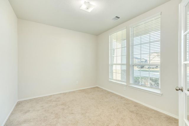 352 Selah Ct, Alvin, TX 77511