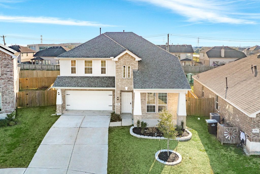 352 Selah Ct, Alvin, TX 77511