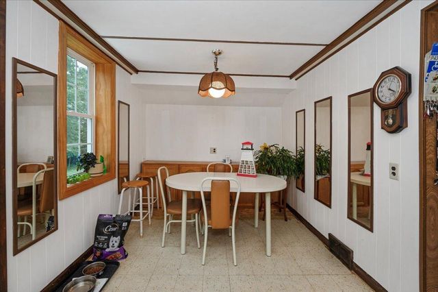 4534 E County Rd B, Superior, WI 54880