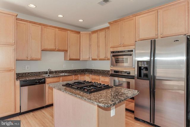 22616 WELBORNE MANOR SQ, Ashburn, VA 20148