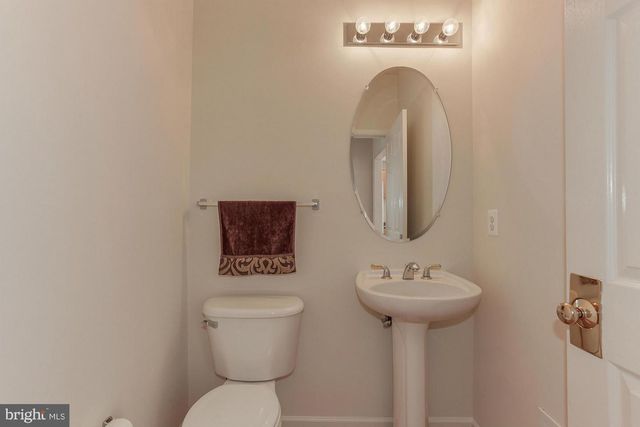 22616 WELBORNE MANOR SQ, Ashburn, VA 20148