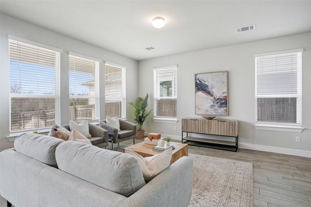 113 Stone Canyon DR, Georgetown, TX 78628