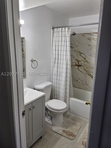 1838 Abbey Rd 208, West Palm Beach, FL 33415
