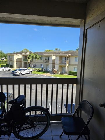 1838 Abbey Rd 208, West Palm Beach, FL 33415