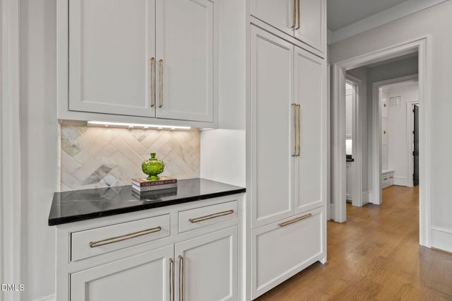 812 Manchester Drive, Raleigh, NC 27609