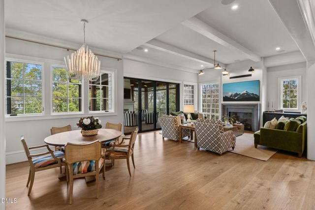 812 Manchester Drive, Raleigh, NC 27609