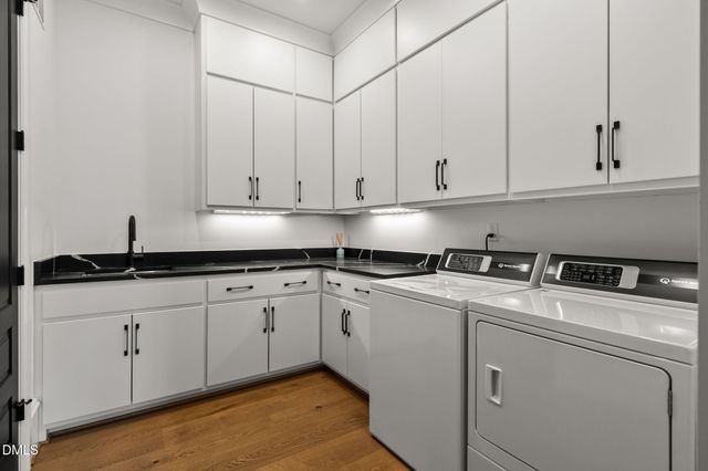 812 Manchester Drive, Raleigh, NC 27609