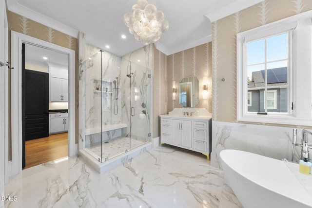 812 Manchester Drive, Raleigh, NC 27609