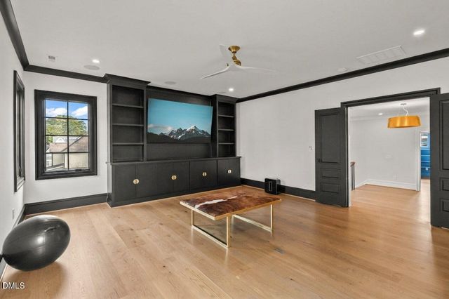 812 Manchester Drive, Raleigh, NC 27609