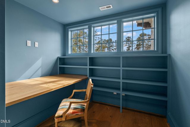 812 Manchester Drive, Raleigh, NC 27609