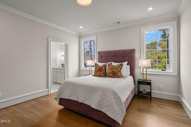 812 Manchester Drive, Raleigh, NC 27609