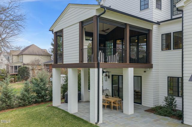 812 Manchester Drive, Raleigh, NC 27609