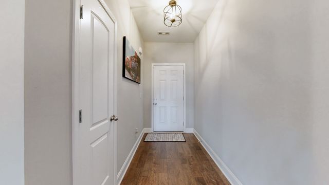 1017 Laurelwood Dr, Gallatin, TN 37066