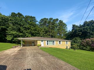 544 E Church St, Dover, TN 37058