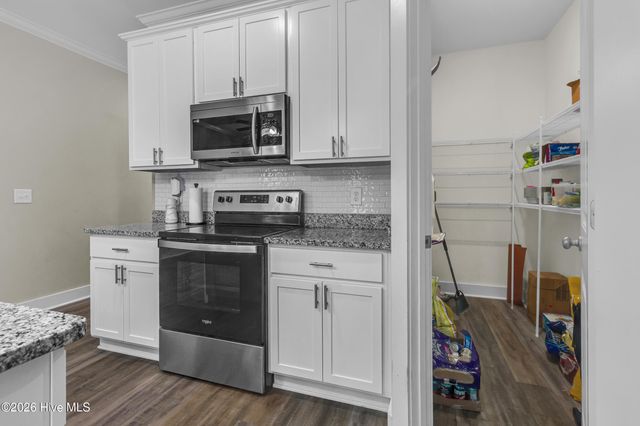 220 Holly Sands Loop, Holly Ridge, NC 28445