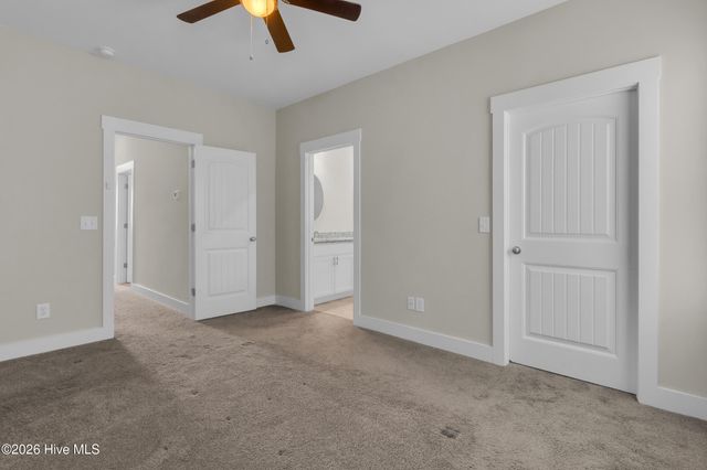 220 Holly Sands Loop, Holly Ridge, NC 28445