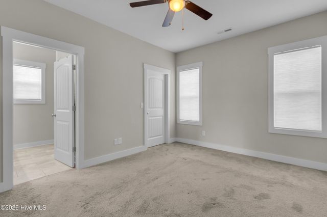 220 Holly Sands Loop, Holly Ridge, NC 28445