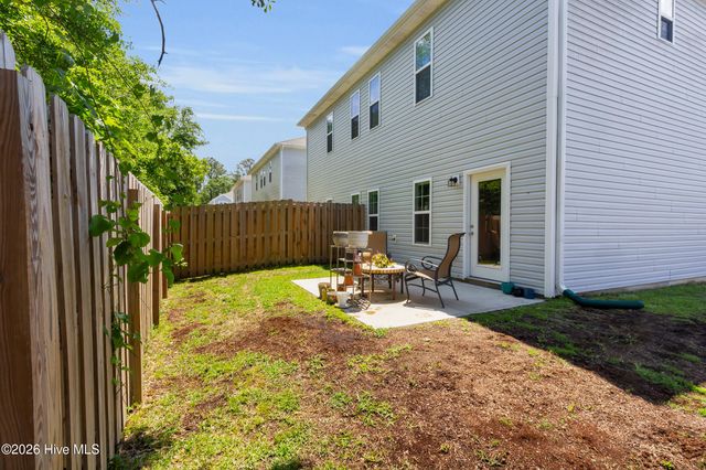 220 Holly Sands Loop, Holly Ridge, NC 28445