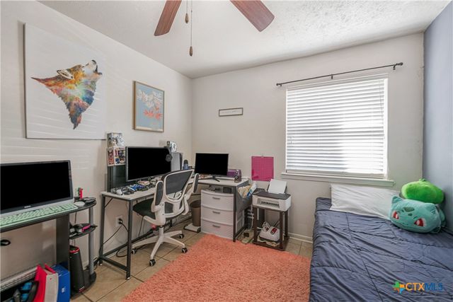 1103 Magnolia Avenue, Copperas Cove, TX 76522