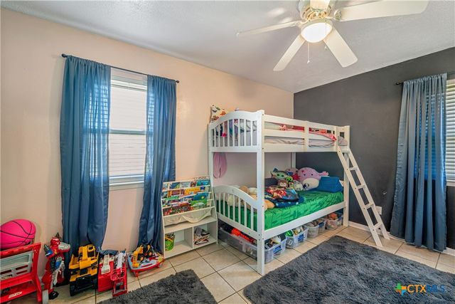 1103 Magnolia Avenue, Copperas Cove, TX 76522