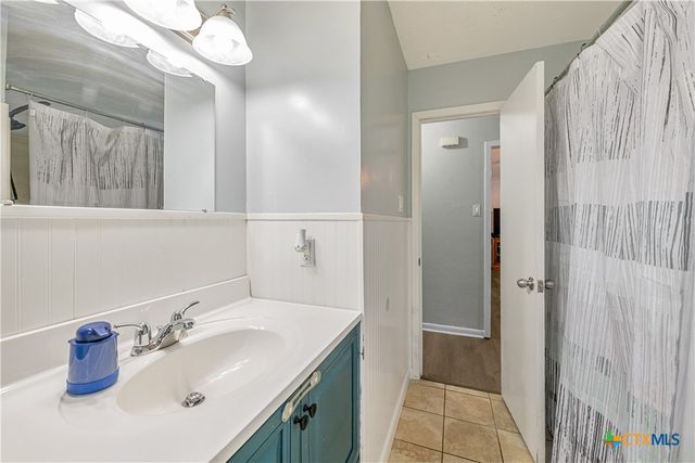 1103 Magnolia Avenue, Copperas Cove, TX 76522