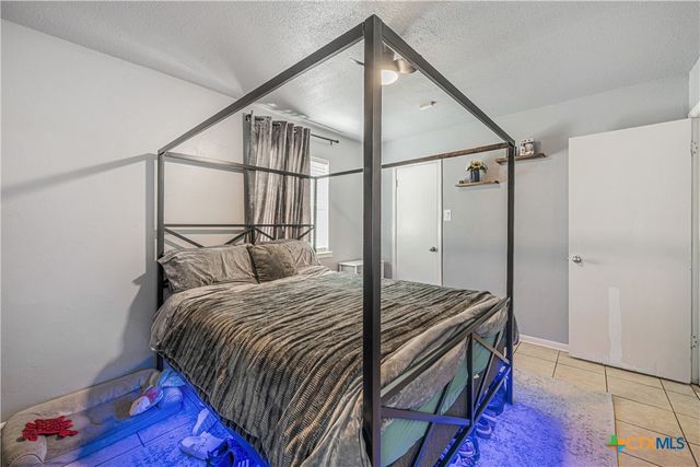 1103 Magnolia Avenue, Copperas Cove, TX 76522