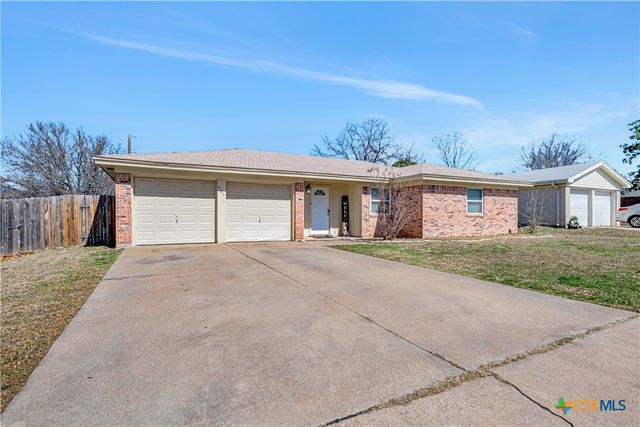 1103 Magnolia Avenue, Copperas Cove, TX 76522