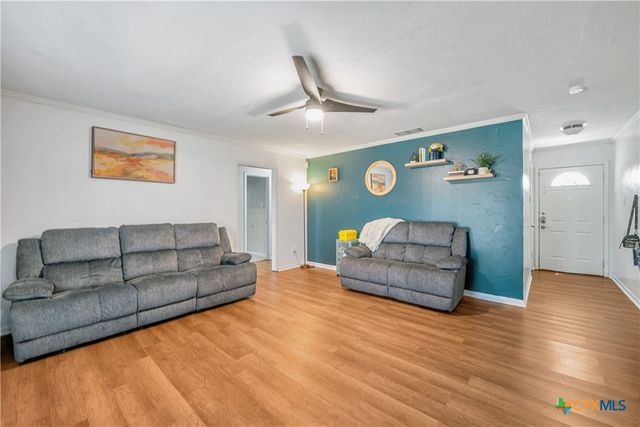 1103 Magnolia Avenue, Copperas Cove, TX 76522
