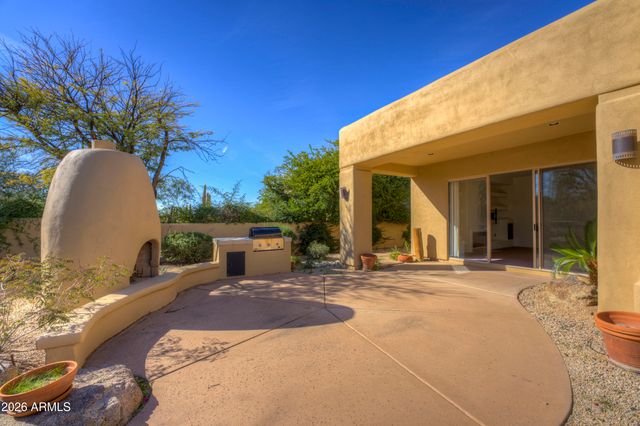 7479 E HIGH POINT Drive E, Scottsdale, AZ 85266