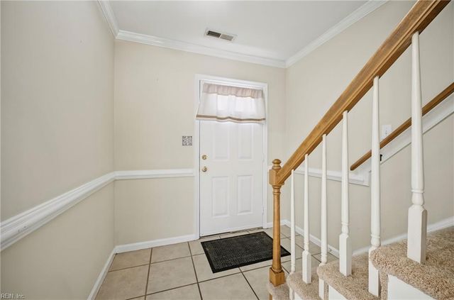 1010 Tottenham LN, Virginia Beach, VA 23454