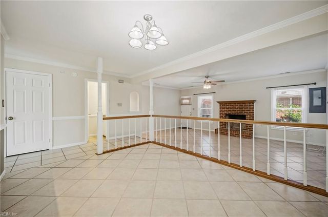 1010 Tottenham LN, Virginia Beach, VA 23454