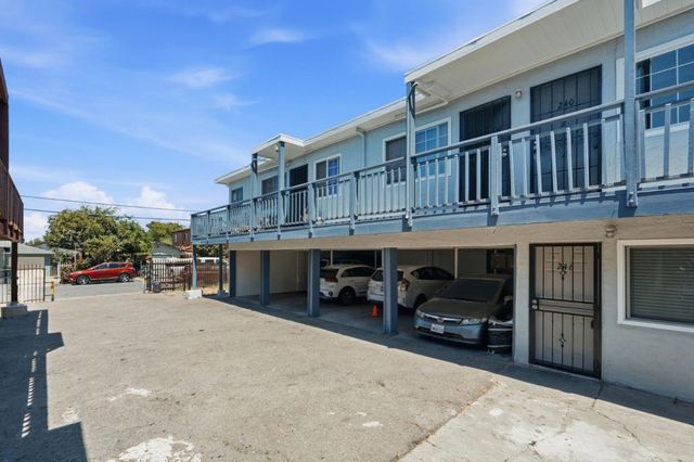 240 DUBOCE Avenue, Richmond, CA 94801