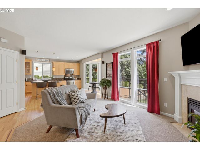 15832 Se FLAVEL Dr, Portland, OR 97236