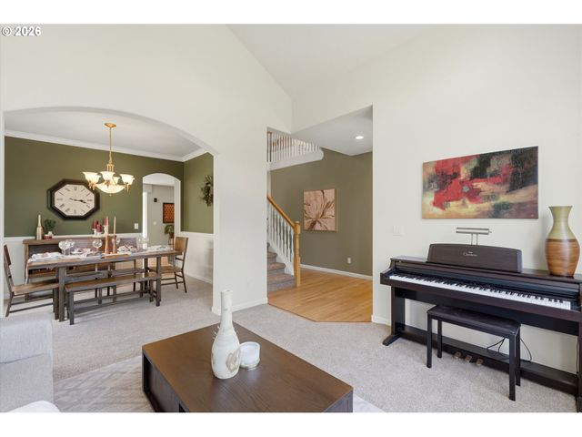 15832 Se FLAVEL Dr, Portland, OR 97236