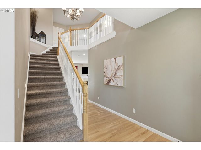 15832 Se FLAVEL Dr, Portland, OR 97236