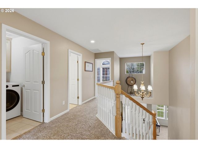 15832 Se FLAVEL Dr, Portland, OR 97236
