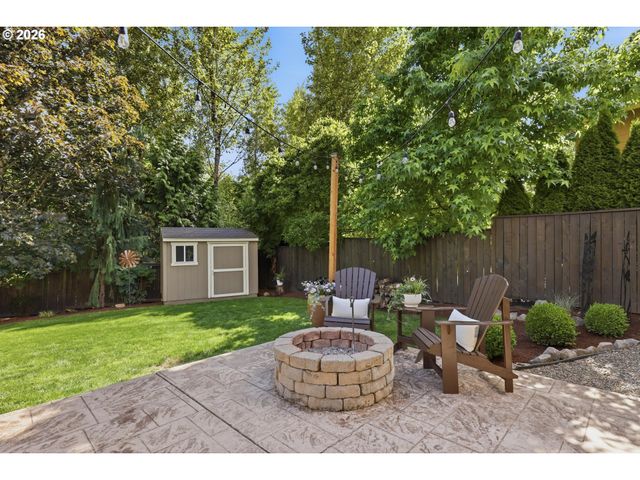 15832 Se FLAVEL Dr, Portland, OR 97236