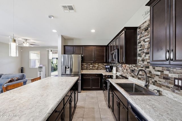 17990 W LOUISE Drive, Surprise, AZ 85387
